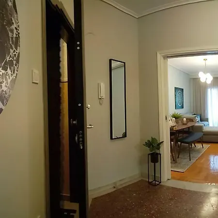 Royal Deluxe Apt. Salonicco